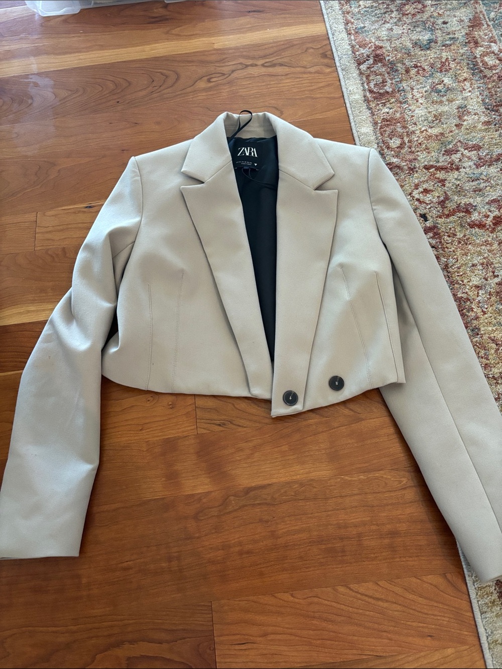 Zara Light Cream Cropped Tailored Blazer